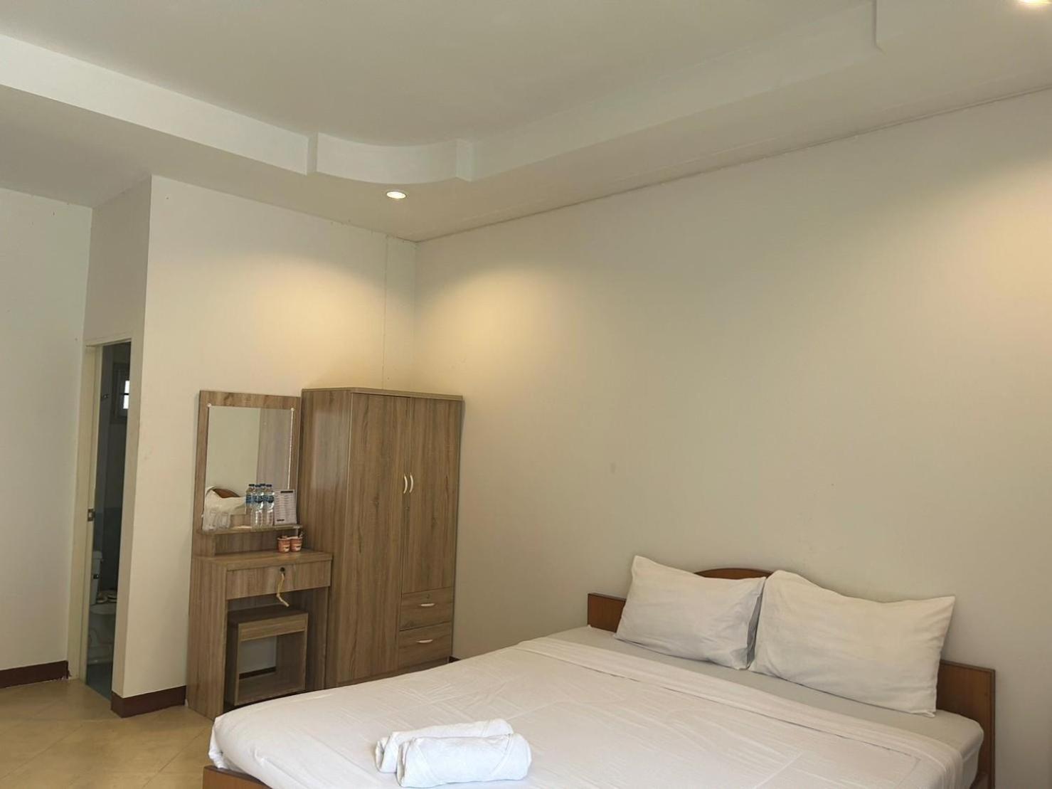 Baanloksouylokchay Hotel Hua Hin Phòng bức ảnh