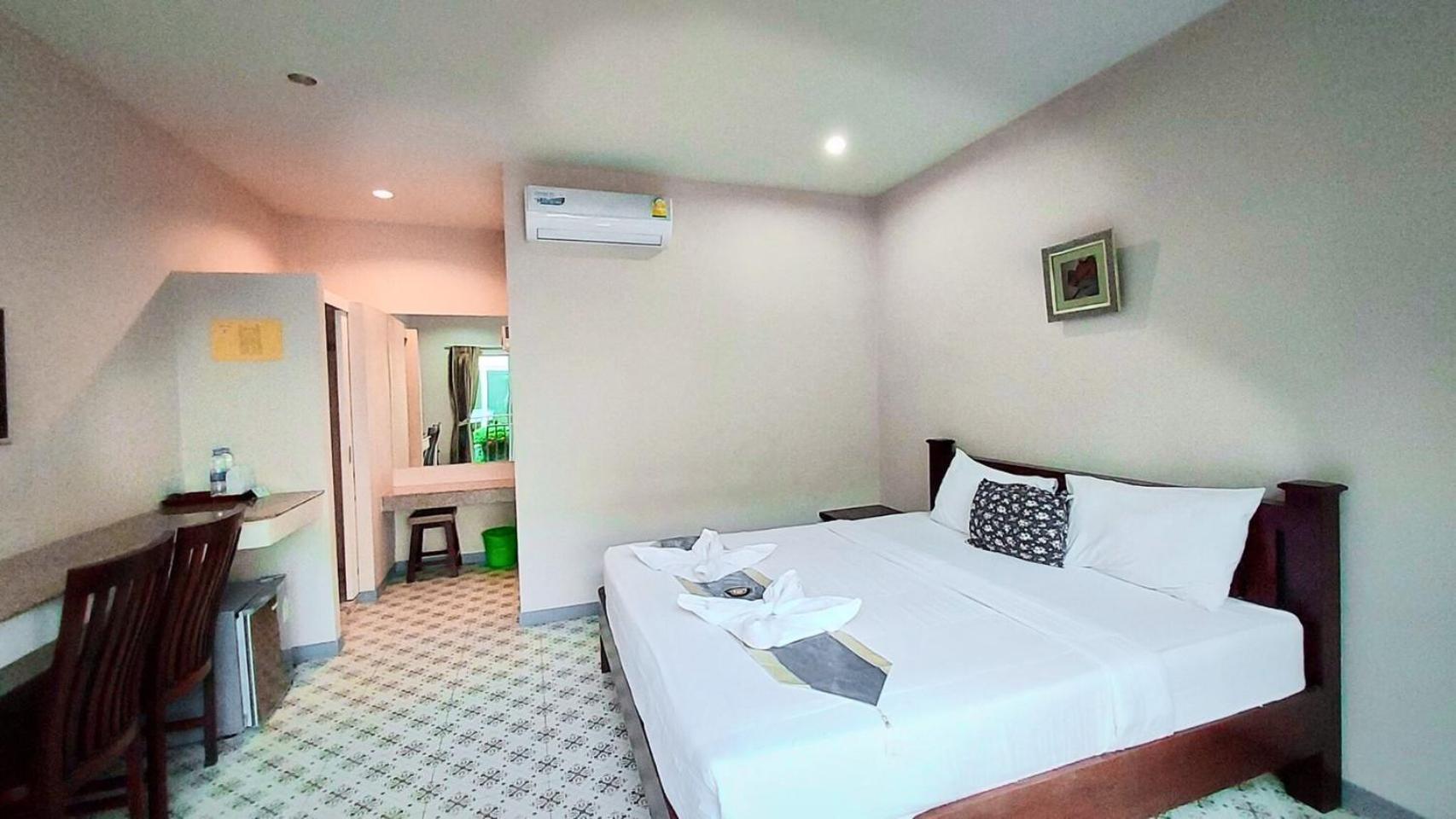 Baanloksouylokchay Hotel Hua Hin Phòng bức ảnh